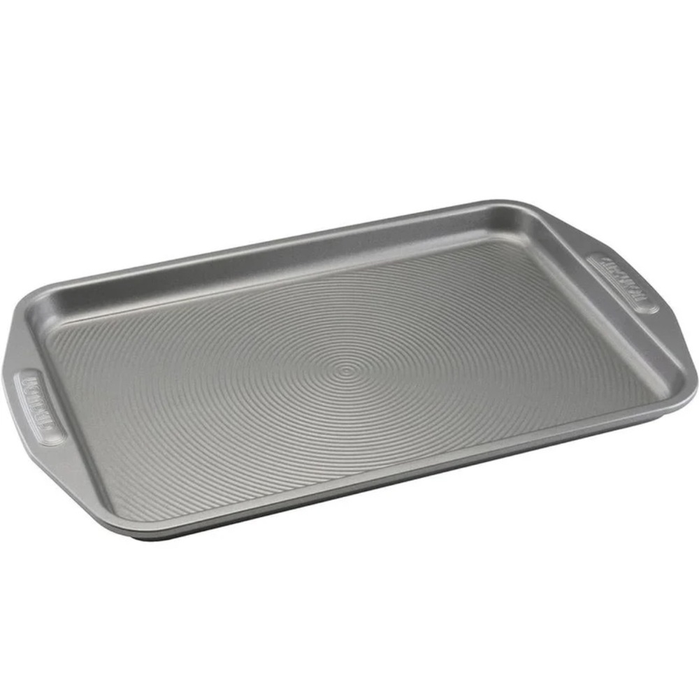 NIB Circulon Total Bakeware Nonstick Cookie Pan 
11 Inch X 17 Inch in Gray